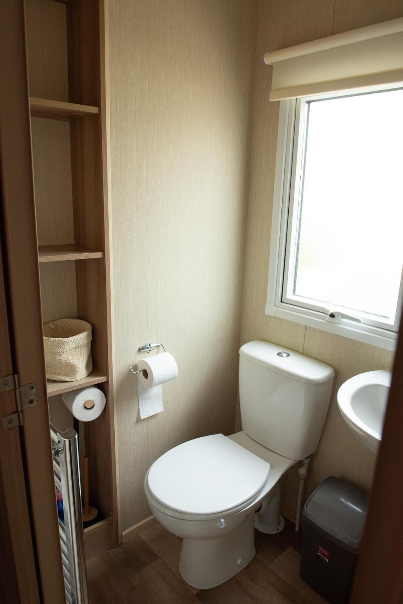 2 Bed Caravan For Hire At Golden Sands In 拉尔 外观 照片