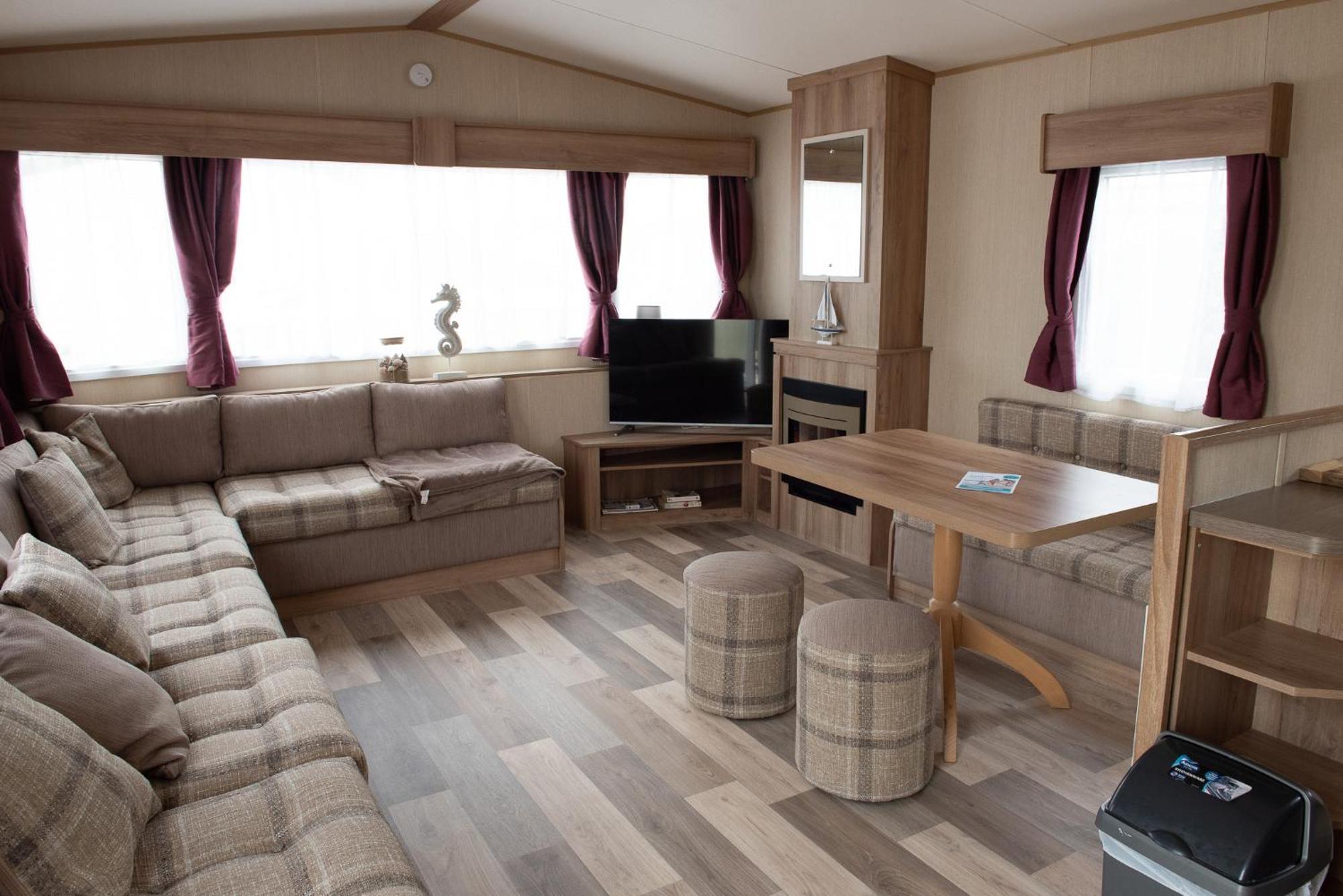 2 Bed Caravan For Hire At Golden Sands In 拉尔 外观 照片